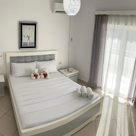 Shehu Pensión Ksamil