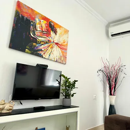 Shehu Pensión Ksamil