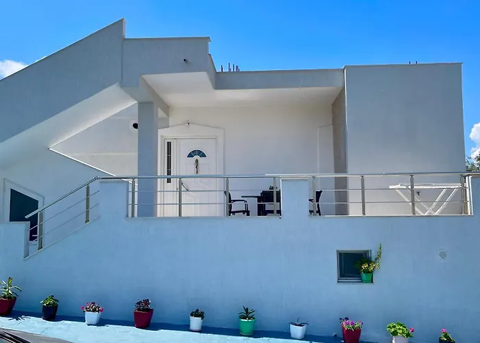 Guest house Shehu