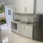 Shehu Guest house Ksamil
